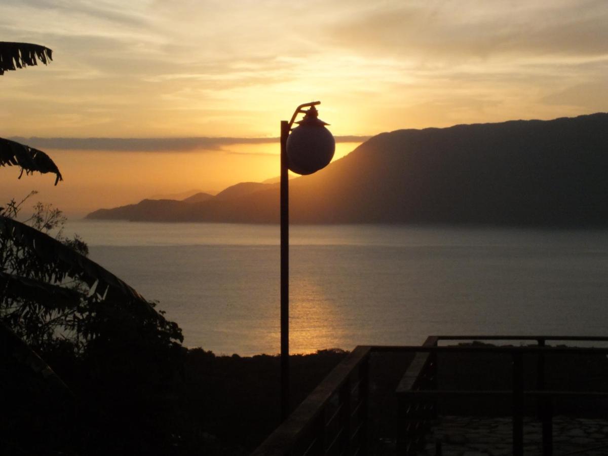 Chales Mirante Altos Ares Ilhabela Bagian luar foto